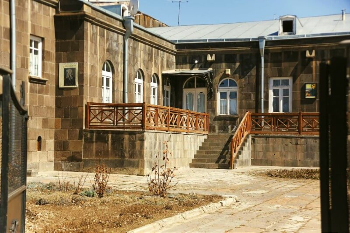 Avetik Isahakyan Museum
